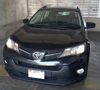 Toyota Rav4 2.0 4x2 Aut usado (2015) color Negro precio u$s17,800