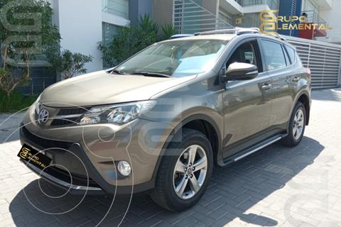 foto Toyota Rav4 2.0 4x2 usado (2014) color Beige Metálico precio u$s18,500