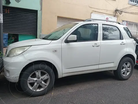 Toyota Rush 1.5L usado (2009) color Blanco precio $120,000