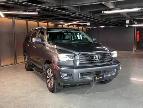 Toyota Sequoia Limited usado (2019) color Gris precio $679,000