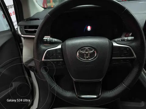 Toyota Sienna HEV XLE Piel usado (2021) color Blanco financiado en mensualidades(enganche $159,522 mensualidades desde $15,737)