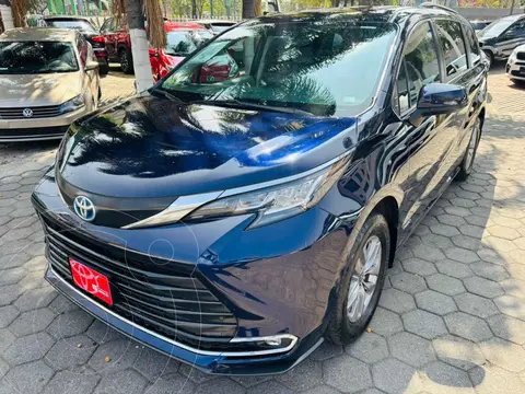 Toyota Sienna HEV XLE usado (2021) color Azul financiado en mensualidades(enganche $181,944 mensualidades desde $16,161)