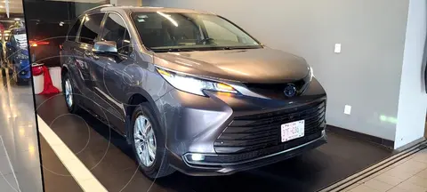 Toyota Sienna HEV Limited usado (2022) color Gris financiado en mensualidades(enganche $359,480 mensualidades desde $15,125)