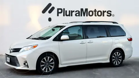 Toyota Sienna XLE Piel usado (2020) color Blanco financiado en mensualidades(enganche $114,180 mensualidades desde $9,728)