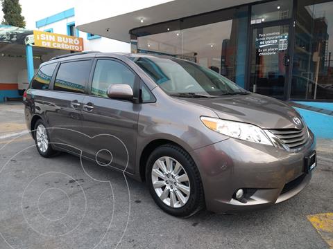 foto Toyota Sienna XLE 3.5L Piel usado (2012) precio $209,000