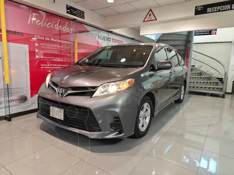 Toyota Sienna LE usado (2020) color Gris financiado en mensualidades(enganche $102,102 mensualidades desde $10,072)