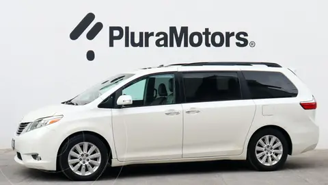 Toyota Sienna Limited 3.5L usado (2016) color Blanco precio $329,000