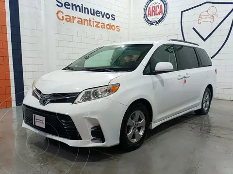 Toyota Sienna LE usado (2020) color Blanco financiado en mensualidades(enganche $107,250 mensualidades desde $9,607)