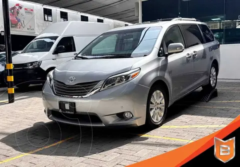 Toyota Sienna Limited 3.5L usado (2016) color Plata precio $399,900