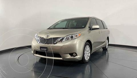 foto Toyota Sienna CE 3.5L usado (2018) color Dorado precio $432,999