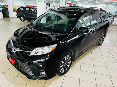 Toyota Sienna XLE Piel usado (2019) color Negro precio $619,000