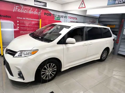Toyota Sienna XLE usado (2020) color Blanco financiado en mensualidades(enganche $99,000 mensualidades desde $9,766)