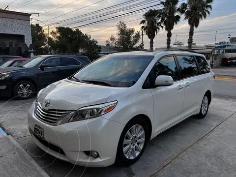 Toyota Sienna Limited 3.5L usado (2016) color Blanco precio $400,000