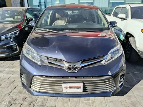 Toyota Sienna Limited 3.5L usado (2018) color Azul precio $478,000