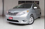foto Toyota Sienna XLE 3.5L usado (2014) color Plata precio $300,000
