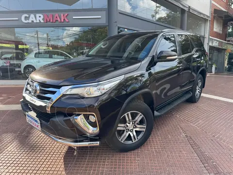 Toyota SW4 HILUX SW4 TDI SR              L/16 usado (2016) color Marron precio $37.990.000