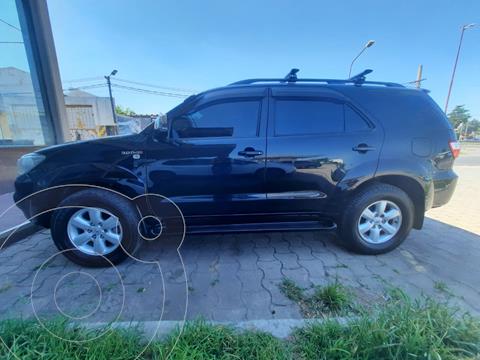 foto Toyota SW4 SRV TDi Cuero Aut usado (2011) color Negro precio $3.820.000