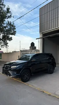 Toyota SW4 GR-S 2.8 TDi 7A Aut usado (2023) color Negro precio u$s52.000