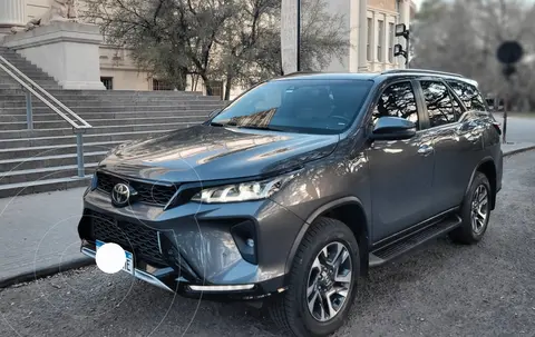 Toyota SW4 Diamond 7 Pas Aut usado (2023) color Gris precio u$s52.000