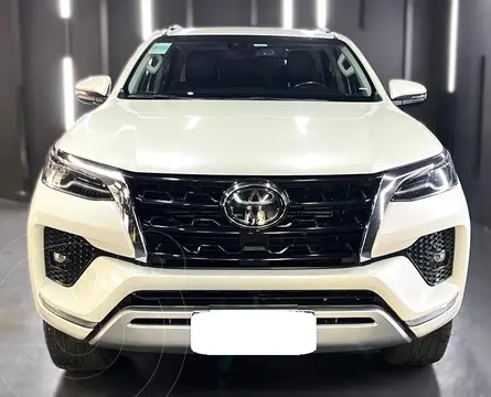 Toyota SW4 Diamond II 2.8 TDi 7A Aut usado (2021) color Blanco precio u$s47.500