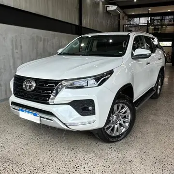 Toyota SW4 HILUX SW4 TDI SRX AUT         L/16 usado (2021) color Blanco precio u$s46.900