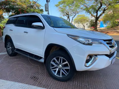 Toyota SW4 HILUX SW4 TDI SRX AUT         L/16 usado (2018) color Blanco precio $42.599.990