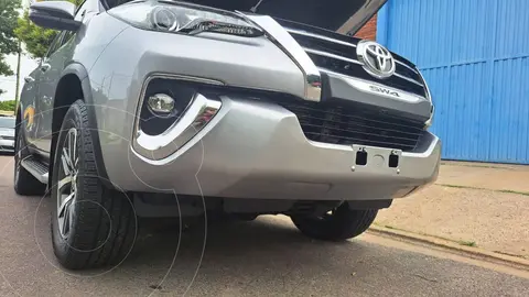 Toyota SW4 SRX 2.8 TDi 7A Aut usado (2019) color Gris precio u$s40.000