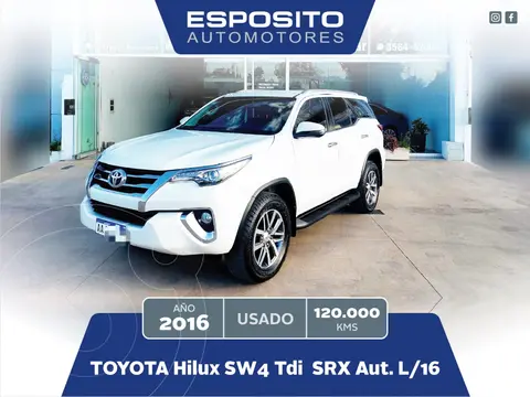 Toyota SW4 HILUX SW4 TDI SRX AUT         L/16 usado (2016) color Blanco precio $37.900.000
