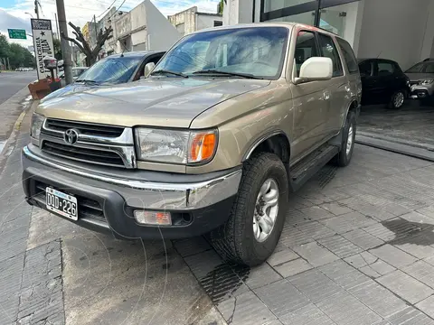 foto Toyota SW4 SRV TDi usado (2001) color Beige precio u$s12.000