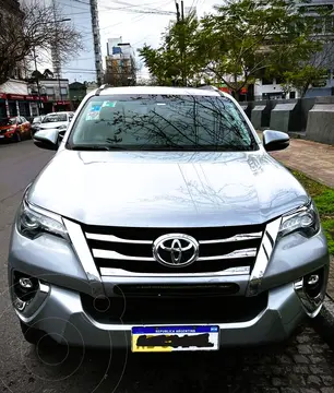 Toyota SW4 SRX 2.8 TDi 7A Aut usado (2019) color Plata precio u$s33.500