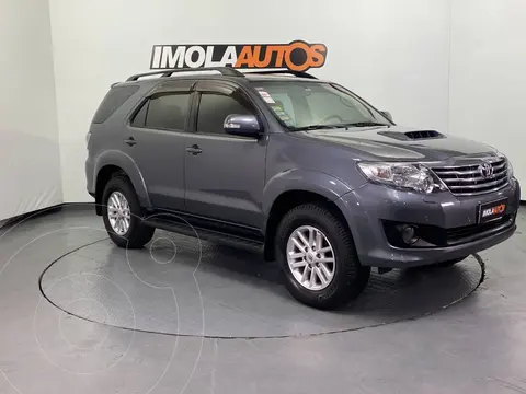 foto Toyota SW4 HILUX SW4 TDI  SRV CUERO      L/12 usado (2012) color Gris Oscuro precio u$s23.500
