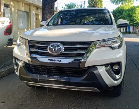 Toyota SW4 SRX 7 Pas Aut usado (2019) color Blanco Perla precio u$s48.500