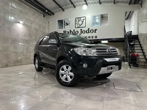 Toyota SW4 SRV TDi Cuero Aut usado (2009) color Negro precio u$s20.000