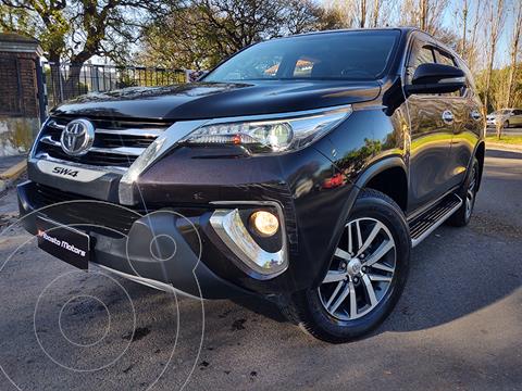 foto Toyota SW4 SRX 7 Pas usado (2017) color Gris precio u$s39.900