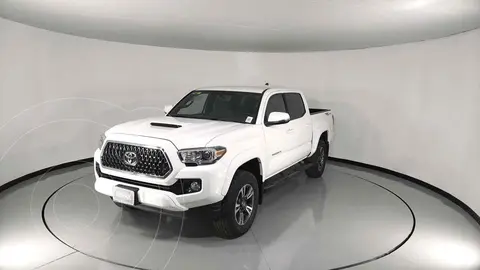 Toyota Tacoma TRD Sport usado (2019) color Blanco precio $781,999