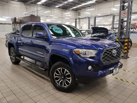 Toyota Tacoma Sport 4x2 usado (2022) color Azul precio $780,000