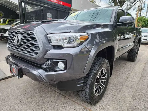 Toyota Tacoma TRD Sport usado (2019) color Gris financiado en mensualidades(enganche $199,993 mensualidades desde $12,433)