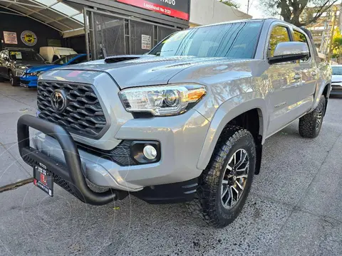 Toyota Tacoma TRD Sport usado (2020) color Gris financiado en mensualidades(enganche $203,168 mensualidades desde $12,631)