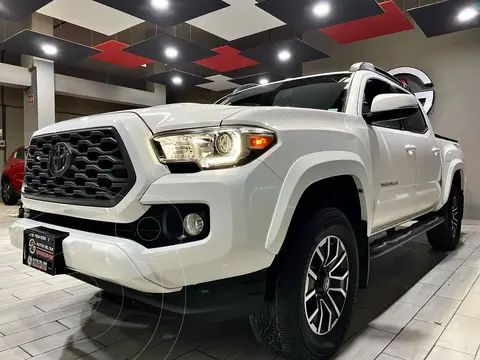 Toyota Tacoma Edicion Especial 4x4 usado (2021) color Blanco precio $749,000