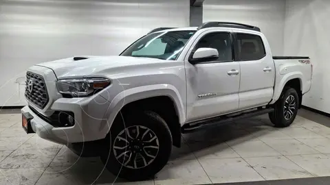 Toyota Tacoma Edicion Especial 4x4 usado (2023) color Negro financiado en mensualidades(enganche $173,800 mensualidades desde $17,145)