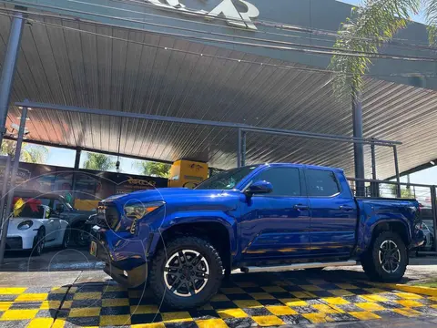 Toyota Tacoma TRD Sport 4x4 usado (2024) color Azul precio $858,000