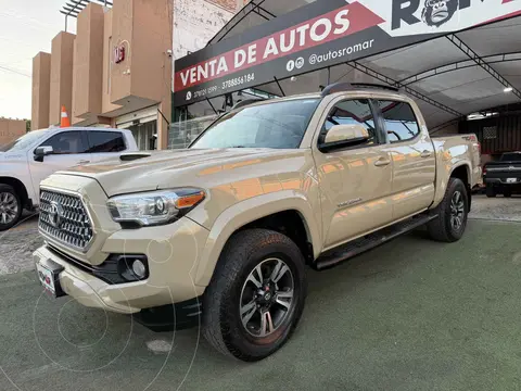 Toyota Tacoma Edicion Especial 4x4 usado (2019) color Caf precio $619,999