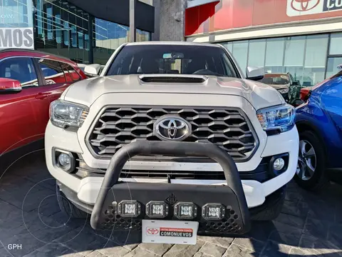 Toyota Tacoma Sport 4x4 usado (2022) color Blanco precio $725,000