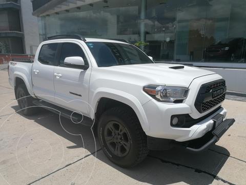 foto Toyota Tacoma TRD Sport 4x4 usado (2019) color Blanco precio $689,000