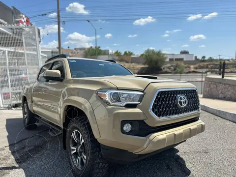 Toyota Tacoma TRD Sport 4x4 usado (2019) color Marron precio $628,000