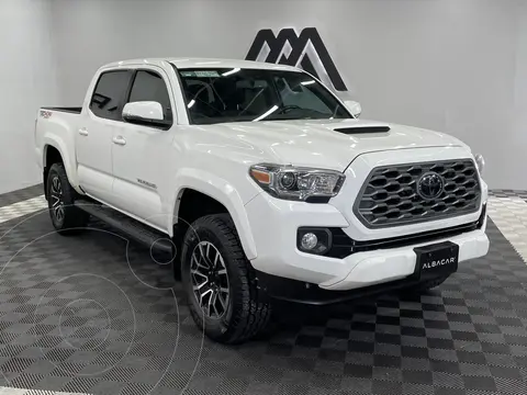 Toyota Tacoma Sport 4x4 usado (2021) color Blanco precio $679,999