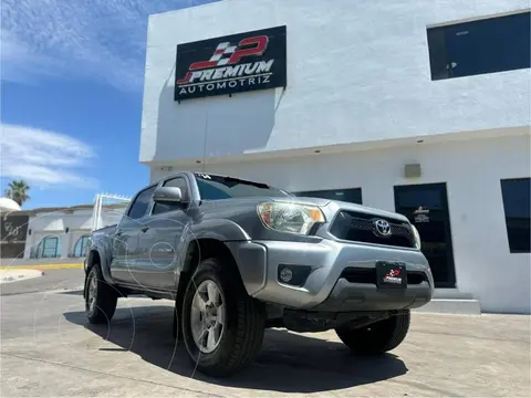 Toyota Tacoma TRD Sport usado (2014) color Plata Metalizado precio $448,000