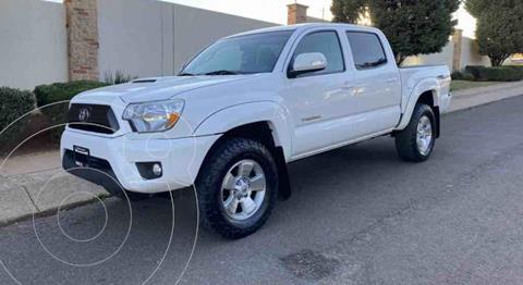 Toyota Tacoma TRD Sport 4x4 usado (2015) color Blanco precio $329,000