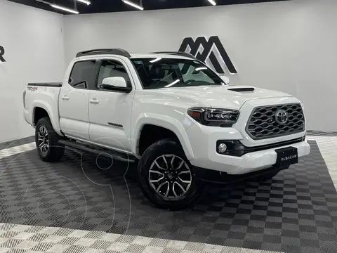 Toyota Tacoma Edicion Especial 4x4 usado (2023) color Blanco precio $849,900