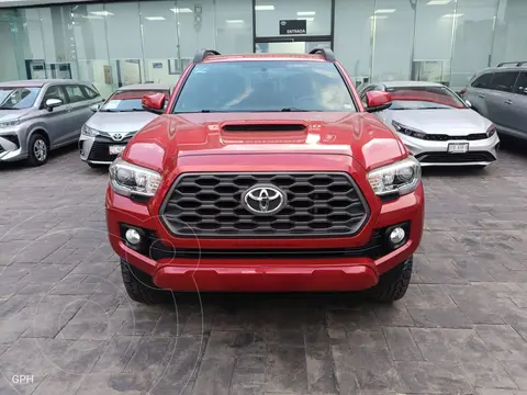 Toyota Tacoma Edicion Especial 4x4 usado (2022) color Rojo precio $780,000